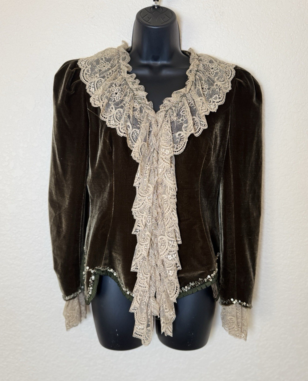Rave Gothic Victorian Velvet Jacket Womens Small Ruffled Lace Trim Western Coat